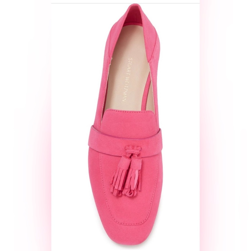 NIB Stuart Weitzsman Nysa Tassel Flat in Fuschia, Size 8